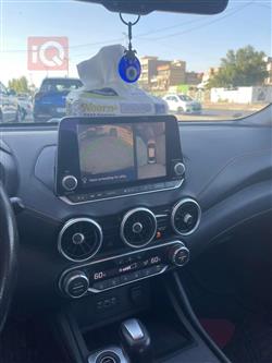 نیسان سێنترا